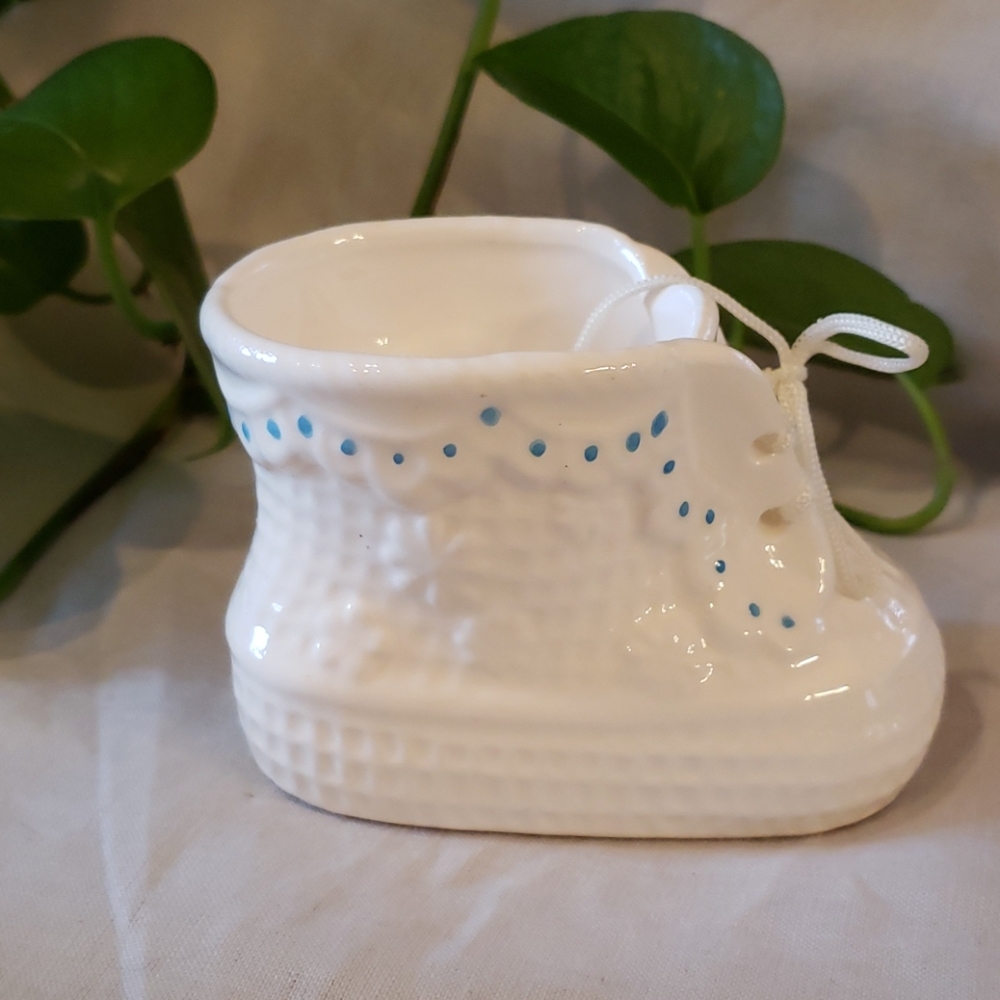 Vintage GJ Porcelain Glass Boys Baby Bootie Decor Bedroom White Blue